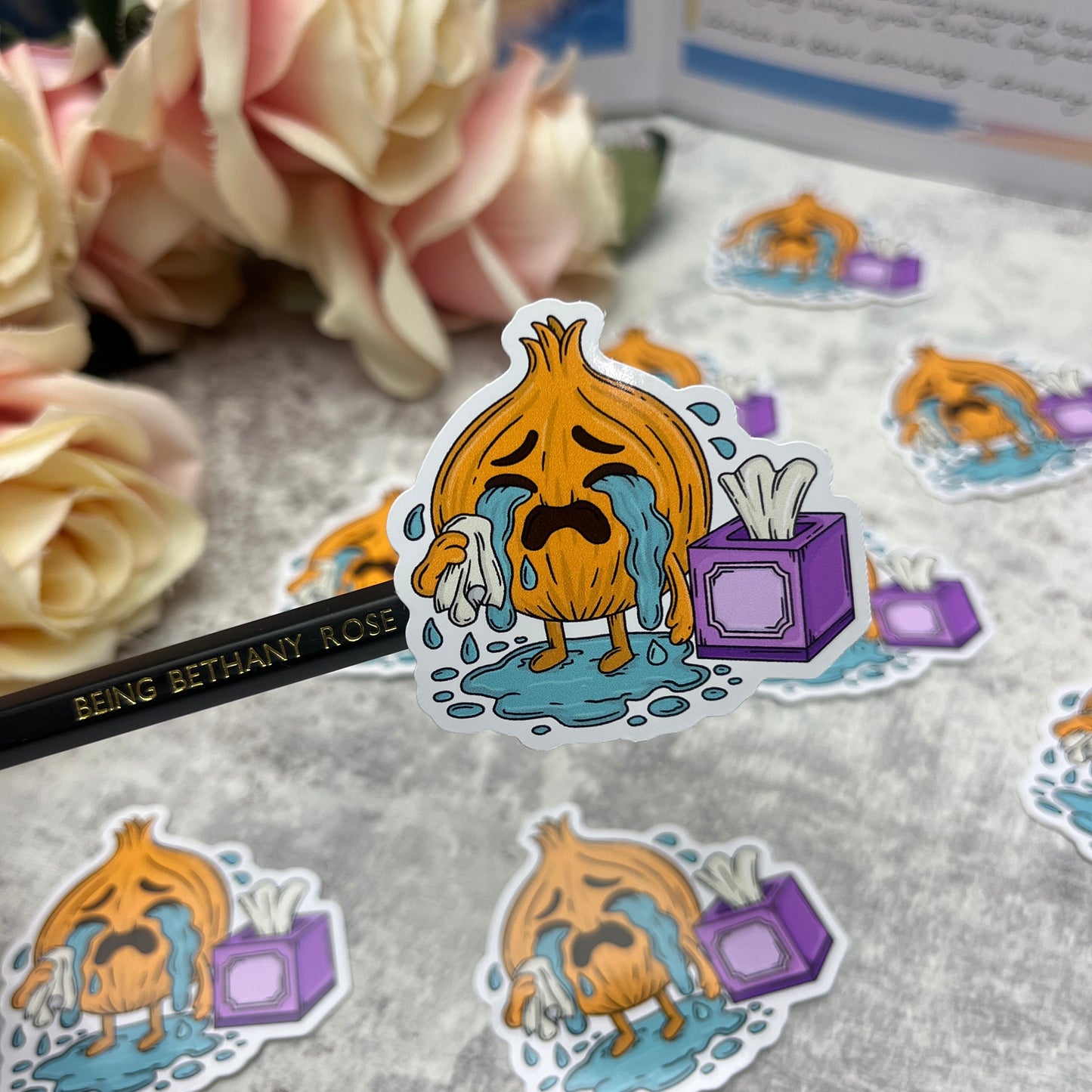 Crying Onion - vinyl sticker (LLU011)