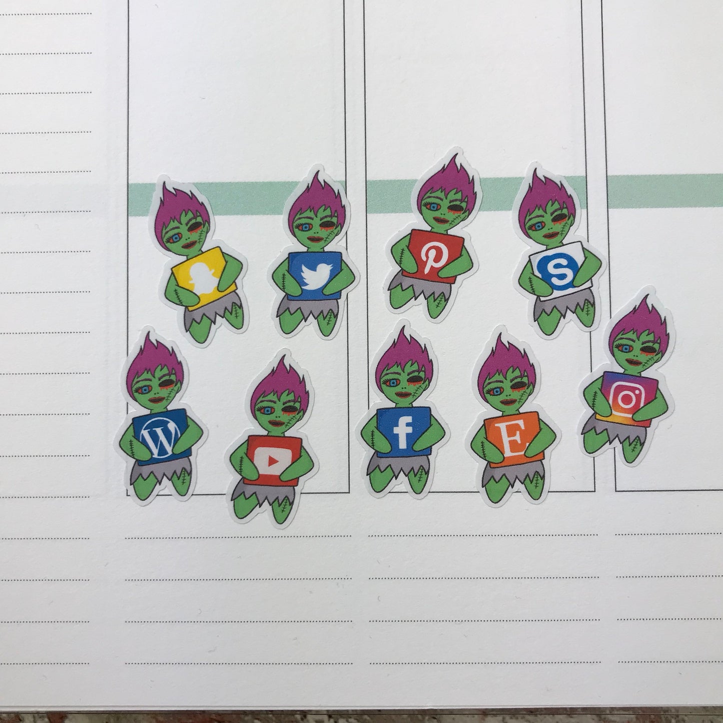 Social Media (Snapchat) Zombabe sticker for planners (ZB10)