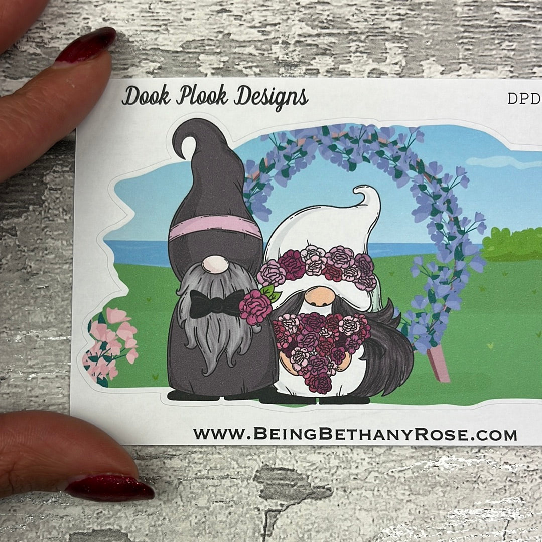 Gonk Wedding Scene (DPD-2927b Gregor & Hetty)