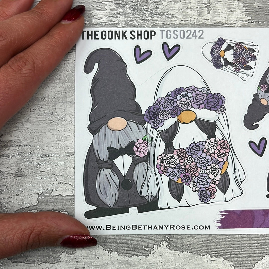 Cullen and Gretel Wedding Gonk Stickers (TGS0242)