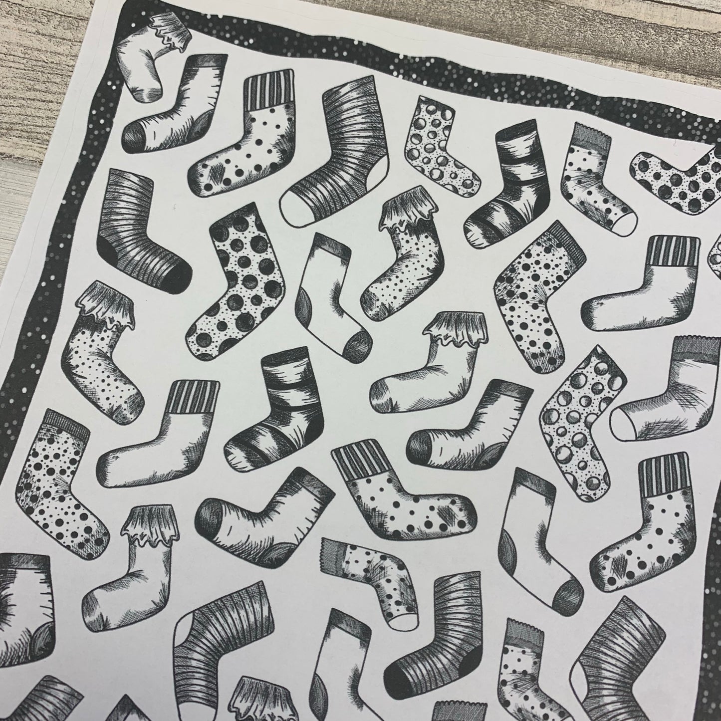 Elf and Socks Bullet Journal Style Tracker a5 sticker (DPD001)