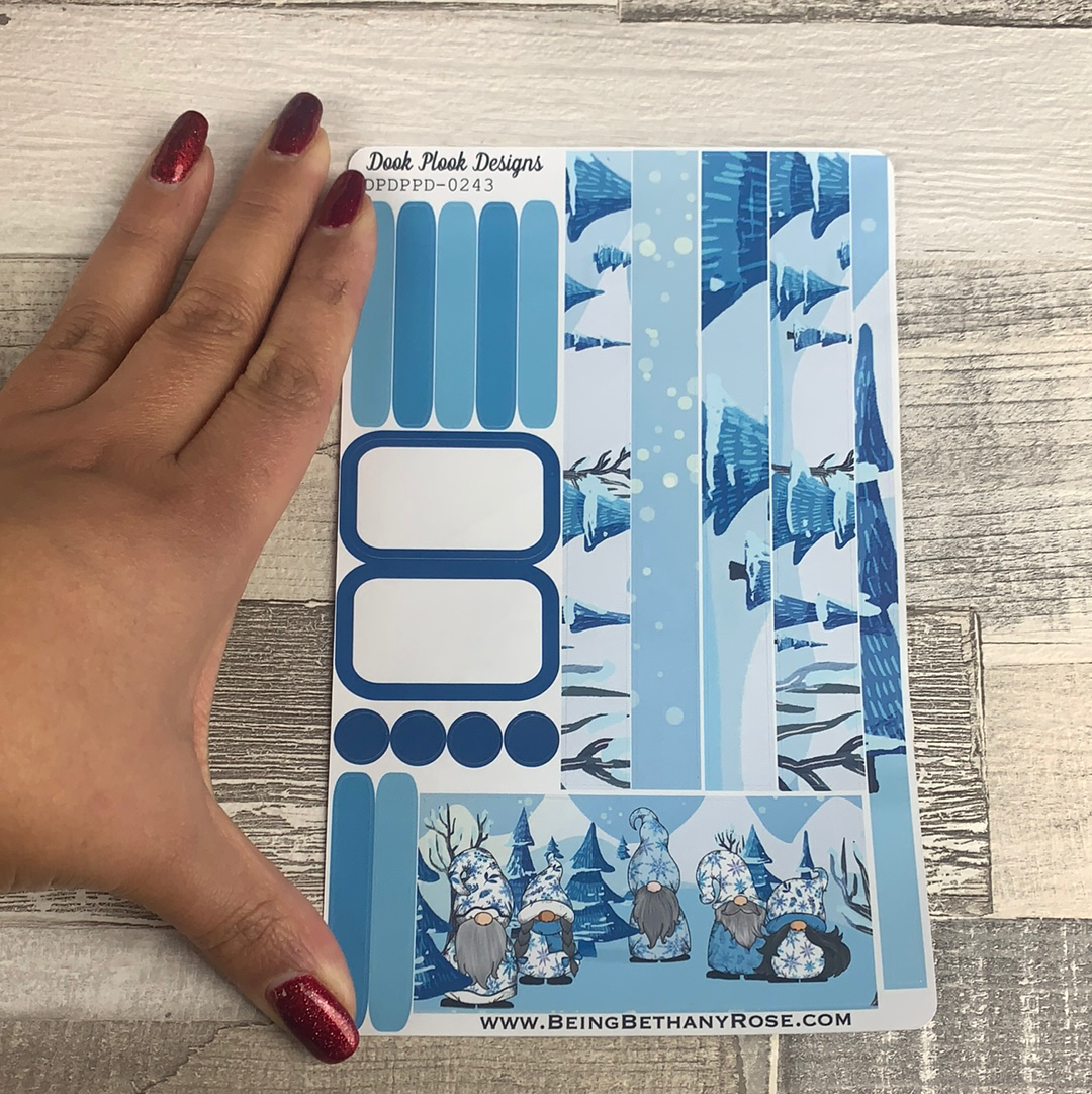 (0243) Passion Planner Daily stickers - Gonk Winter Wonderland