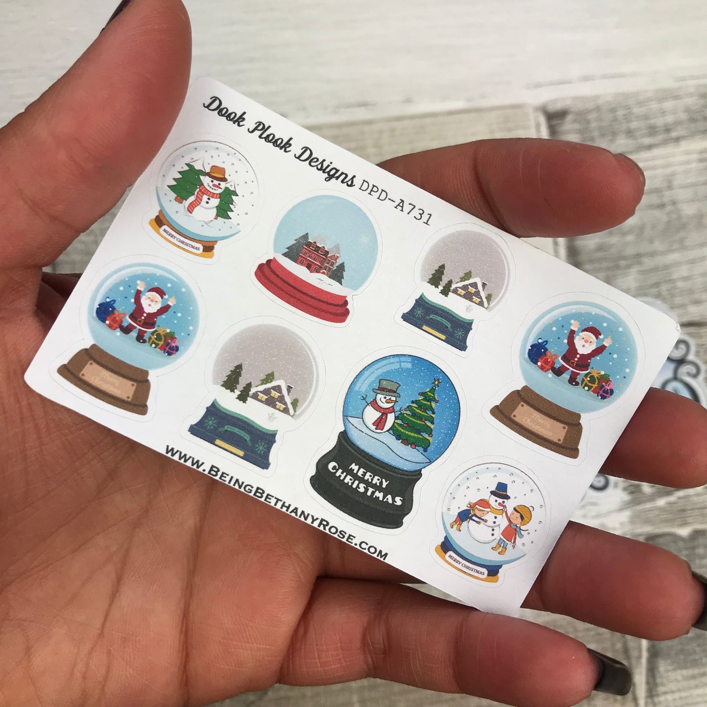 Christmas Snow Globe (Small Sampler Size) A731