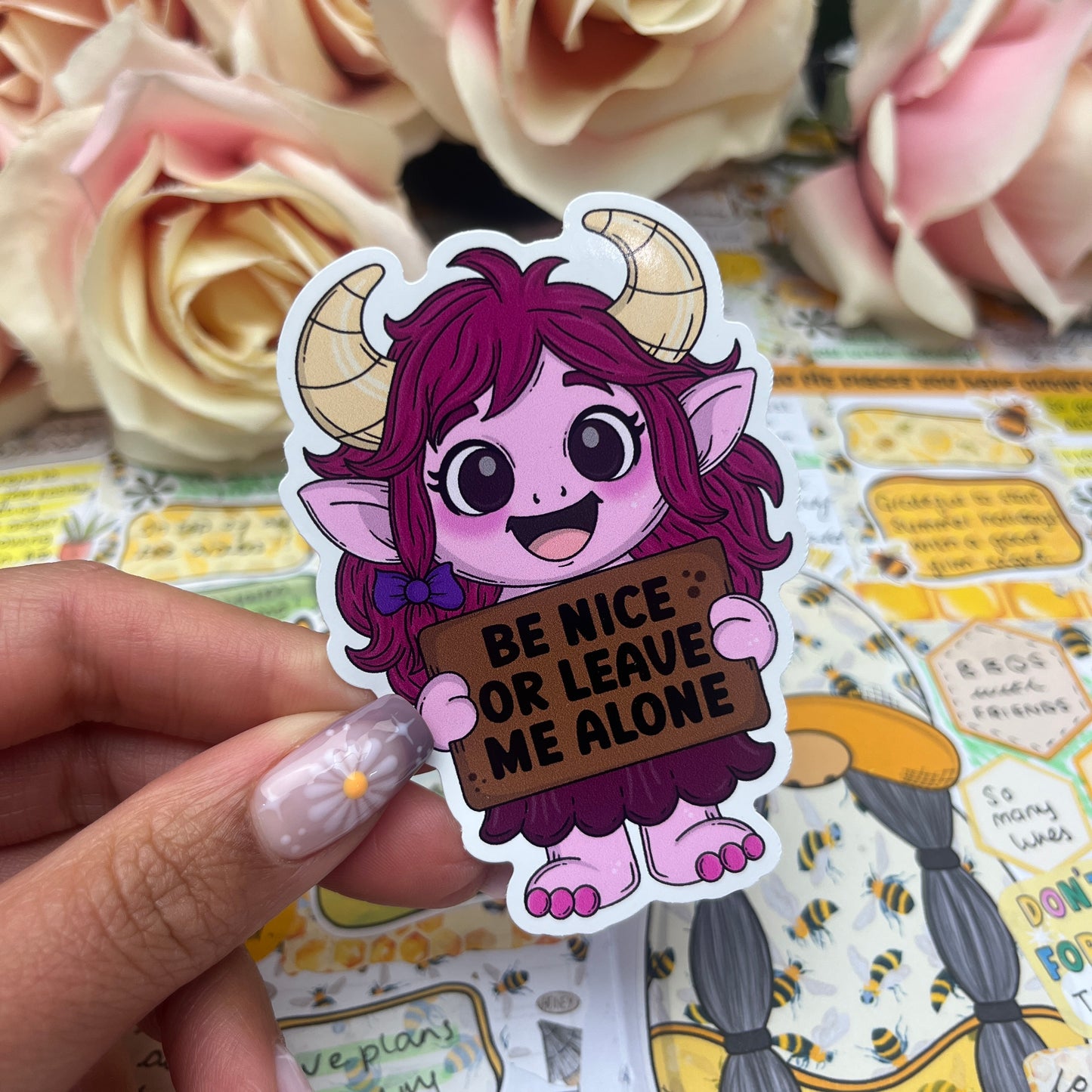 (167) Be nice or leave me alone - vinyl sticker