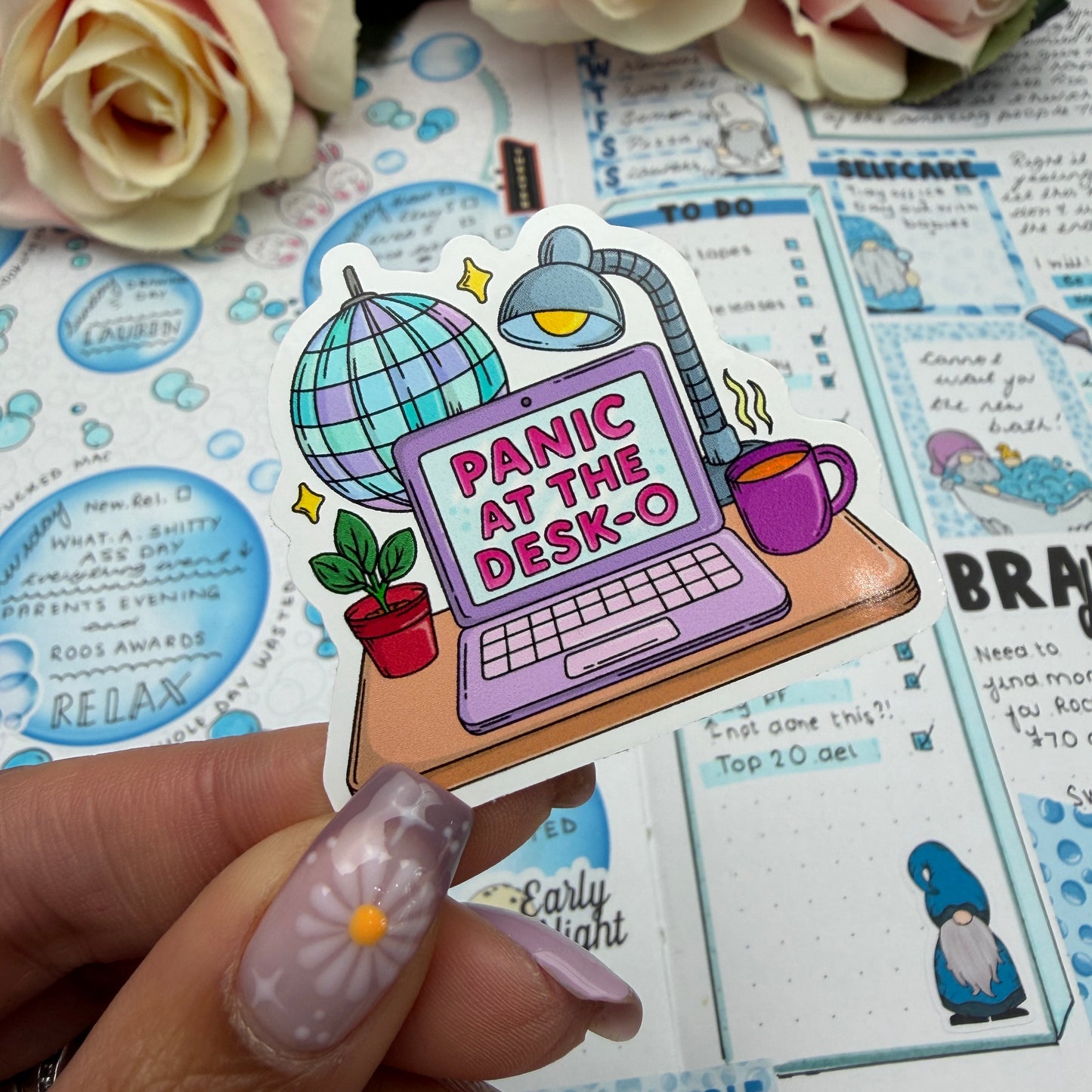 (153) Panic at the desk-o - vinyl sticker