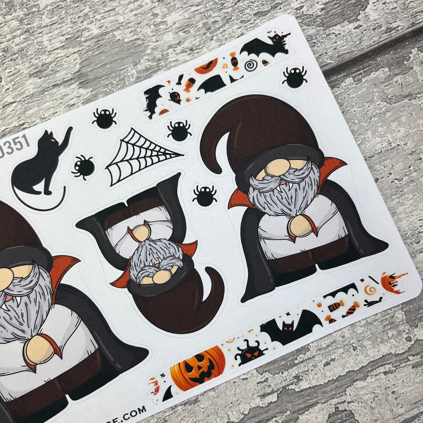 Halloween Vampire Gonk Stickers (TGS0351)