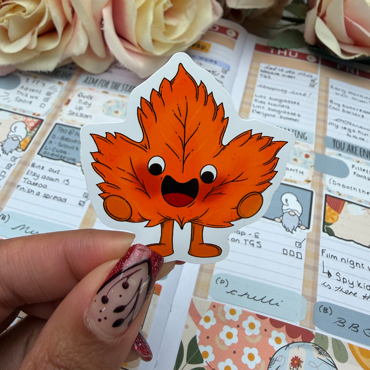 Autumn Leaf character - vinyl sticker (LLU048-51)