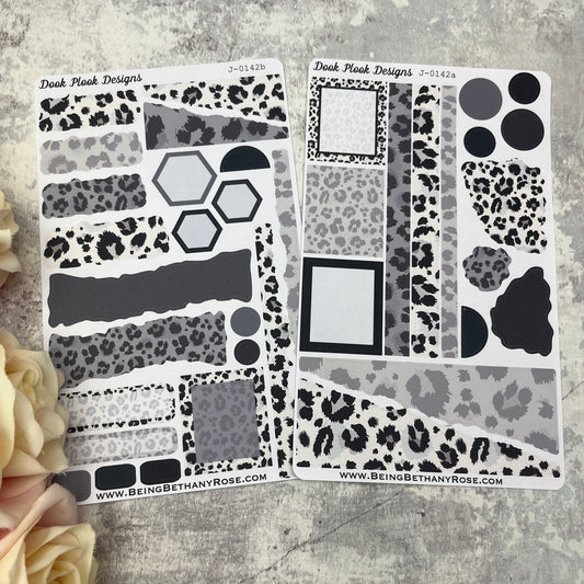 Scrap Journalling - Wendy Mono Leopard Print (J00142)