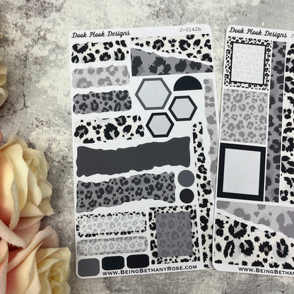Scrap Journalling - Wendy Mono Leopard Print (J00142)