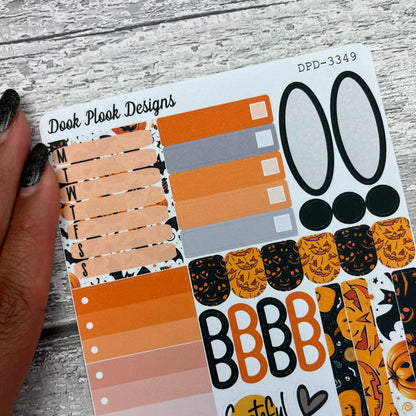 Annabelle Halloween Gonk functional planner stickers (DPD3349)