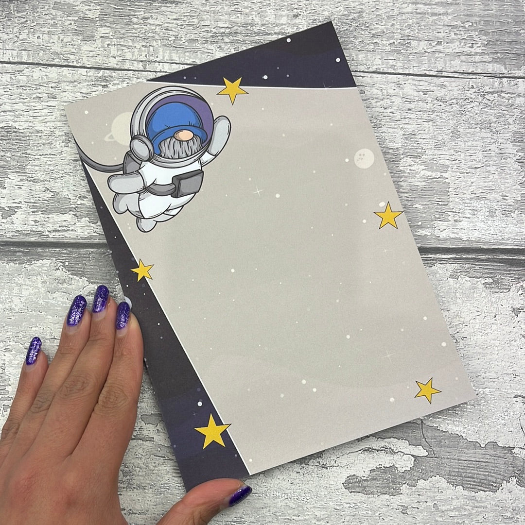 A5 Notepad - Out of this world - Kallie