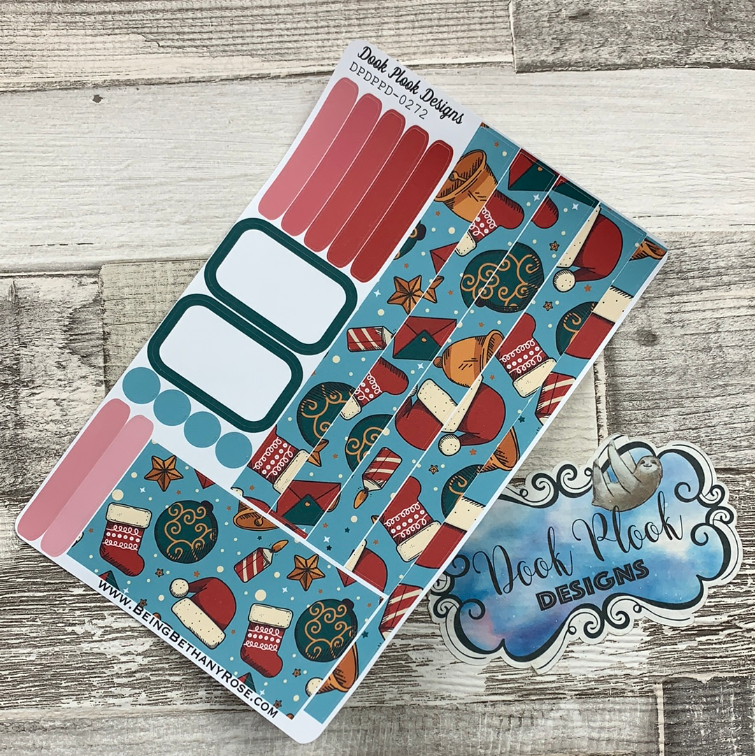 (0272) Passion Planner Daily stickers - Christmas hats and stockings