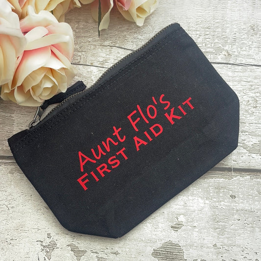 Aunt Flo  - Tampon, pad, sanitary bag / Period Pouch